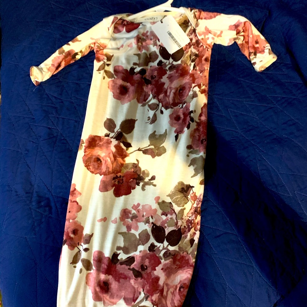Knotted gown